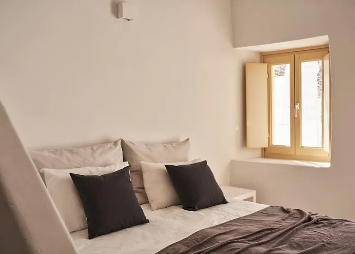 Town Box By Monocle Apartment