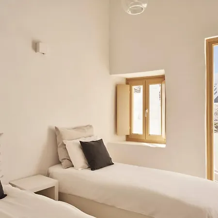 Town Box Apartment